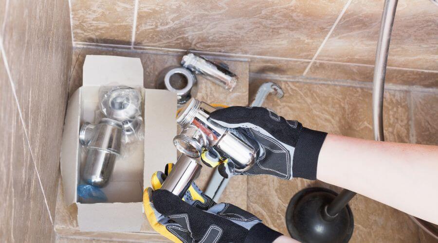 Professional gutter cleaning in Cameron, SC